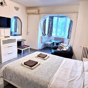 Domum Universitate Dalles - Intercontinental Bucureşti